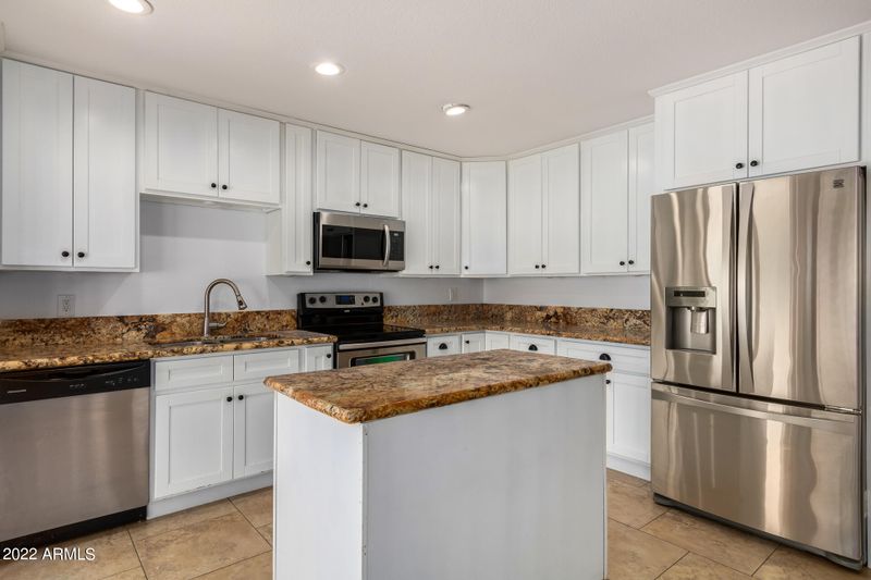 5514 W Barbara Ave, Glendale, AZ 85302