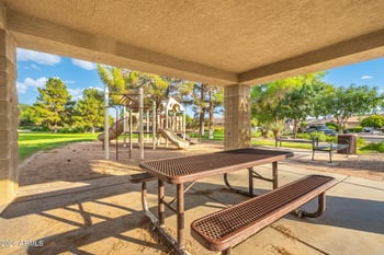 5515 Garnet Cir, Mesa, AZ 85206
