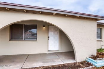 5515 N 72nd Ave, Glendale, AZ 85303