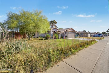 5515 Hatcher Rd, Glendale, AZ 85302