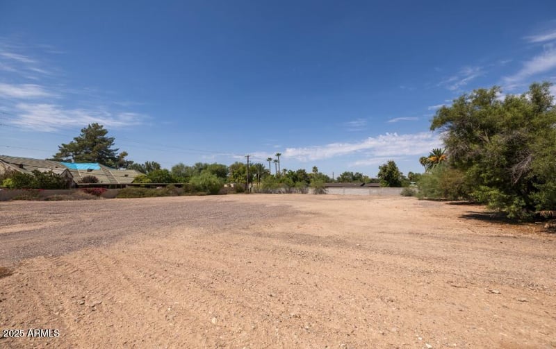 5516 24th St #-, Phoenix, AZ 85016
