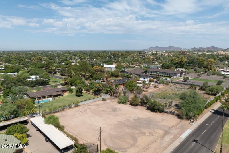 5516 24th St #-, Phoenix, AZ 85016