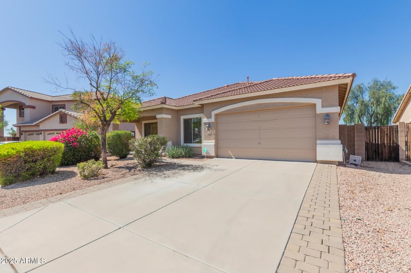 5516 Laguna Dr, Litchfield Park, AZ 85340