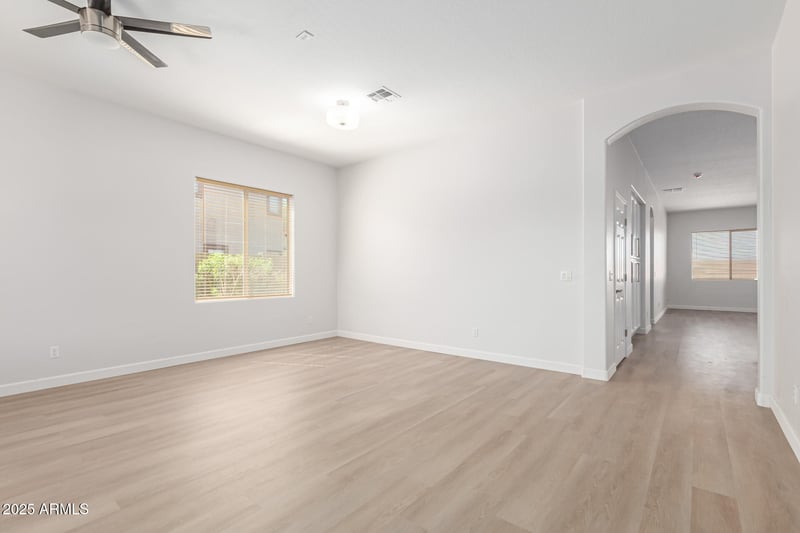 5516 Laguna Dr, Litchfield Park, AZ 85340