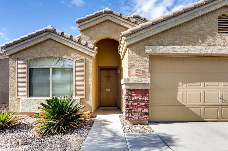 5516 S 240th Dr, Buckeye, AZ 85326
