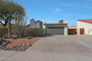 5518 E Cambridge Ave, Phoenix, AZ 85008