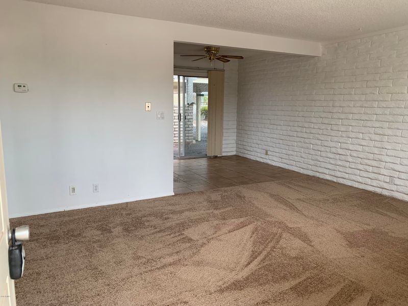 5518 E Lindstrom Ln #2A, Mesa, AZ 85215