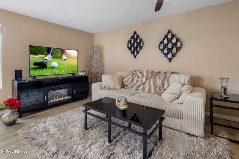 5518 E Lindstrom Ln #3012, Mesa, AZ 85215