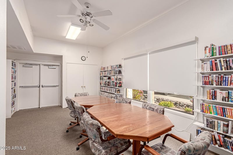 5518 Liindstrom Ln #1044, Mesa, AZ 85215