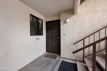 5518 Lindstrom Ln #1011, Mesa, AZ 85215