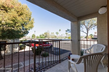 5518 Lindstrom Ln #2016, Mesa, AZ 85215