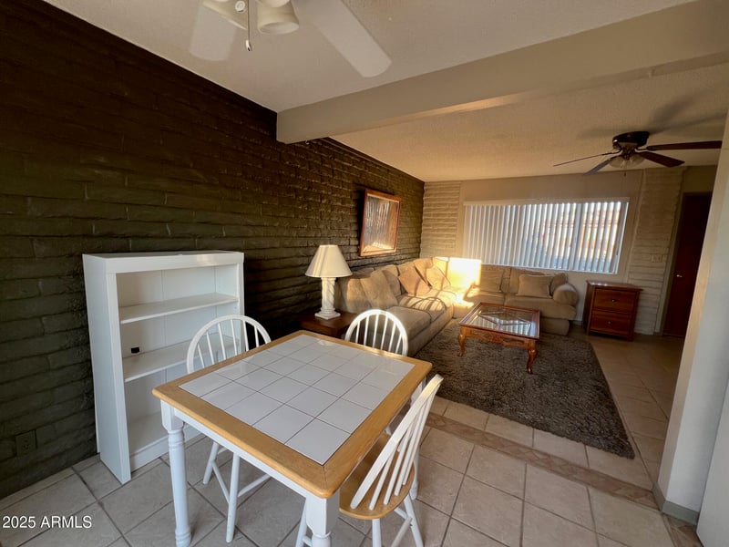 5518 Lindstrom Ln #B6, Mesa, AZ 85215