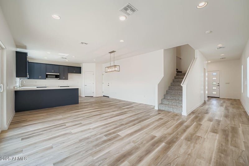 5519 11th Ave, Phoenix, AZ 85041