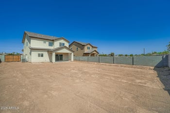 5519 S 11th Ave, Phoenix, AZ 85041