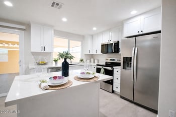 552 N Hobson Pz, Mesa, AZ 85203