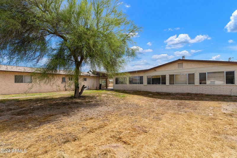 552 W Tepee St, Apache Junction, AZ 85120