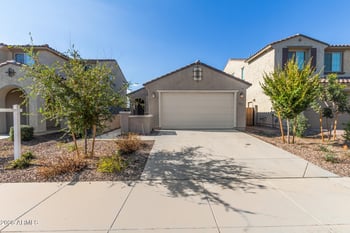 5520 176th Ln, Litchfield Park, AZ 85340