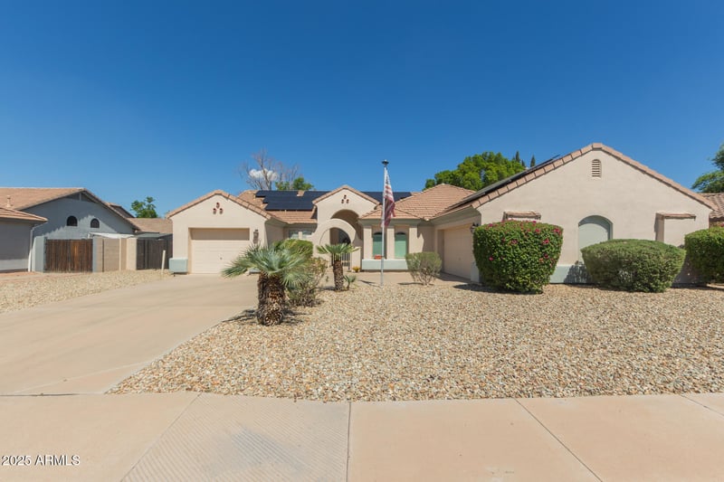 5520 Holmes Ave, Mesa, AZ 85206
