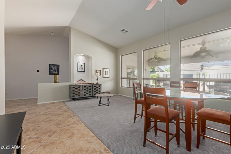 5520 Holmes Ave, Mesa, AZ 85206