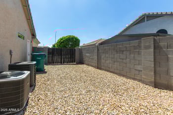 5520 Holmes Ave, Mesa, AZ 85206