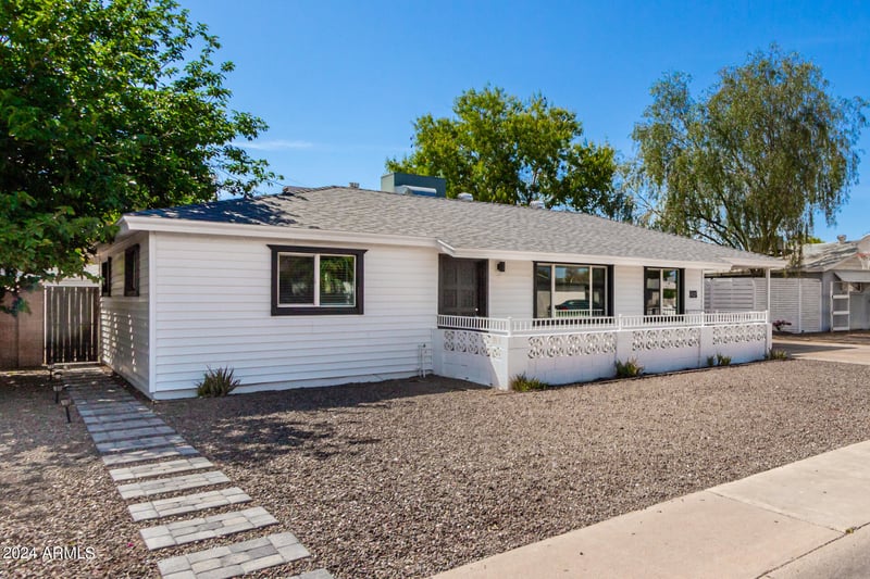 5520 37th Ave, Phoenix, AZ 85019