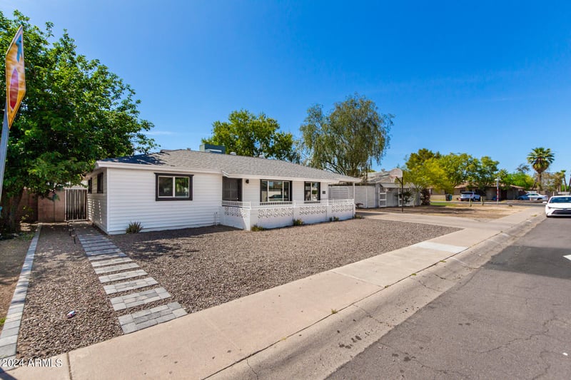 5520 37th Ave, Phoenix, AZ 85019
