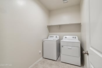 5521 Button Ln, San Tan Valley, AZ 85140