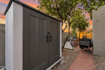 5521 E Beck Ln, Scottsdale, AZ 85254