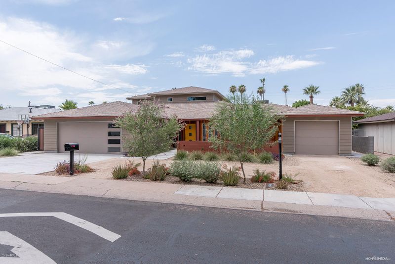 5521 E Earll Dr, Phoenix, AZ 85018