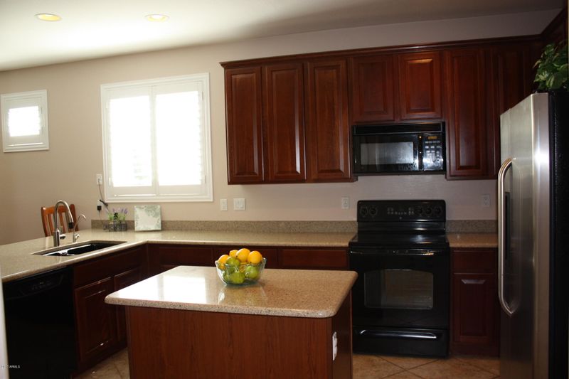 5521 W Rowel Rd, Phoenix, AZ 85083