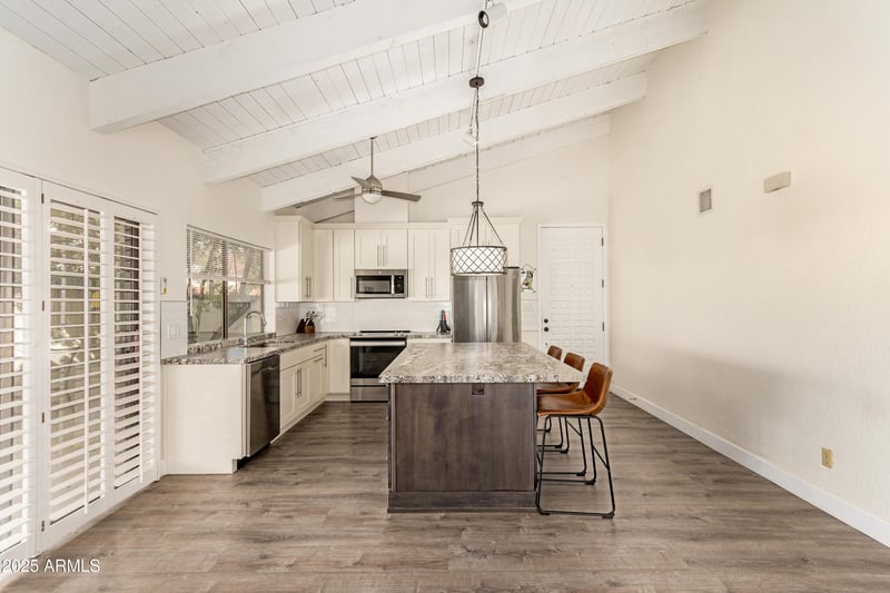 5522 71st St, Paradise Valley, AZ 85253