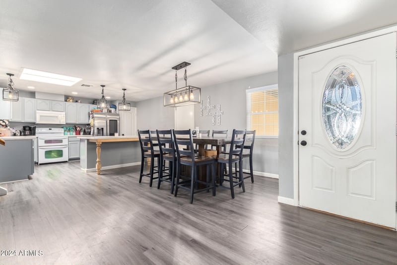 5522 Carol Ave, Glendale, AZ 85302