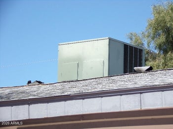 5522 University Dr, Mesa, AZ 85205