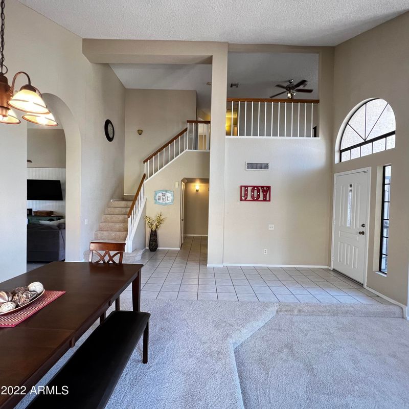 5523 E Ellis St, Mesa, AZ 85205