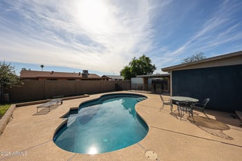 5523 Palm Ln, Phoenix, AZ 85035