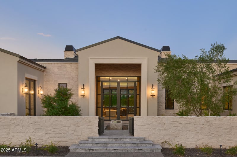 5524 Homestead Ln, Paradise Valley, AZ 85253