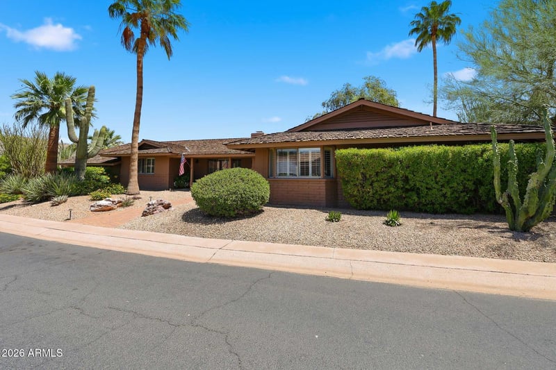 5525 Lincoln Dr #105, Paradise Valley, AZ 85253