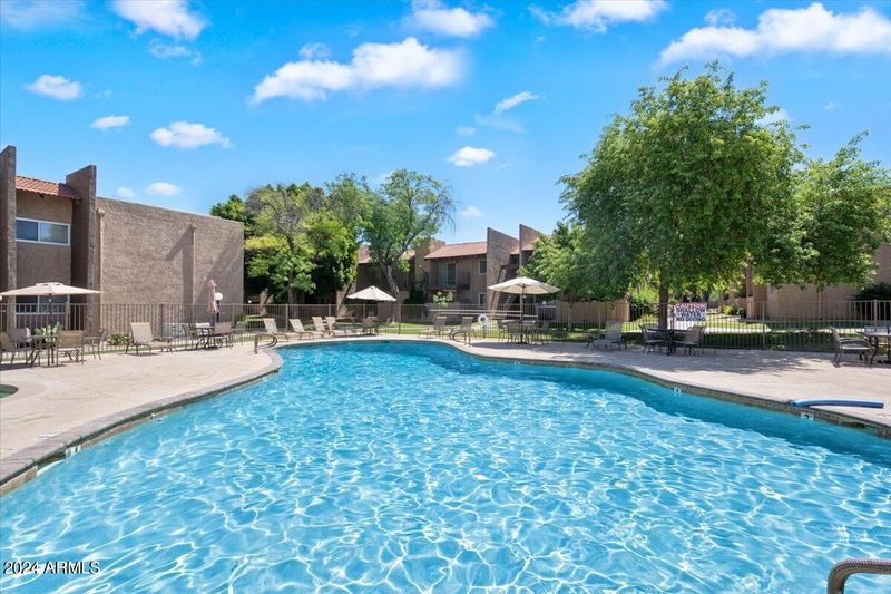 5525 E Thomas Rd #A6, Phoenix, AZ 85018