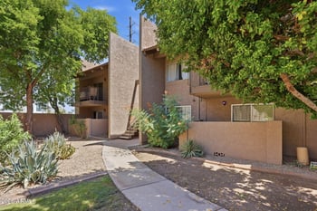 5525 E Thomas Rd #C2, Phoenix, AZ 85018