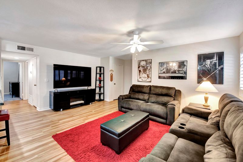 5525 E Thomas Rd #D3, Phoenix, AZ 85018
