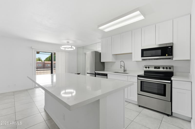 5525 Thomas Rd #G7, Phoenix, AZ 85018