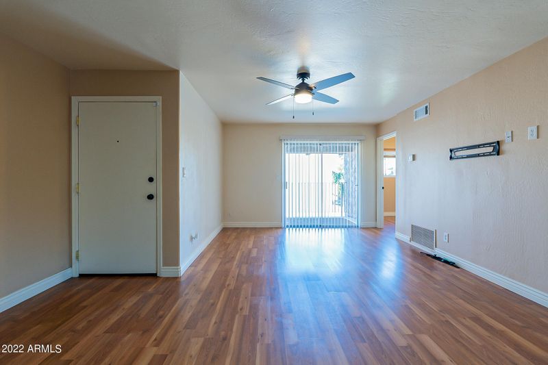 5525 E Thomas Rd #M19, Phoenix, AZ 85018