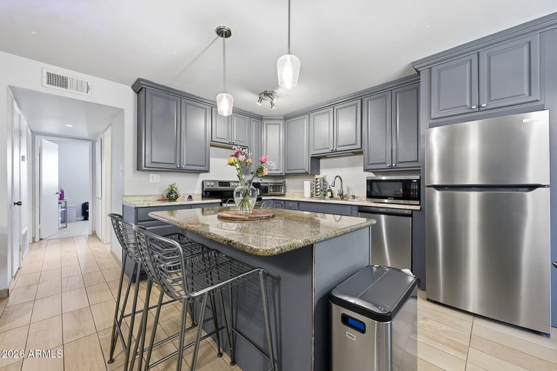 5525 E Thomas Rd #N6, Phoenix, AZ 85018