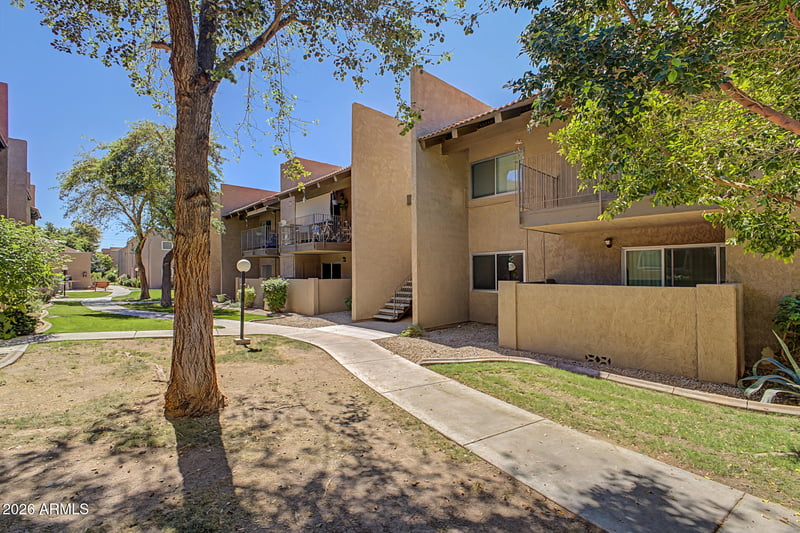 5525 E Thomas Rd #Q4, Phoenix, AZ 85018