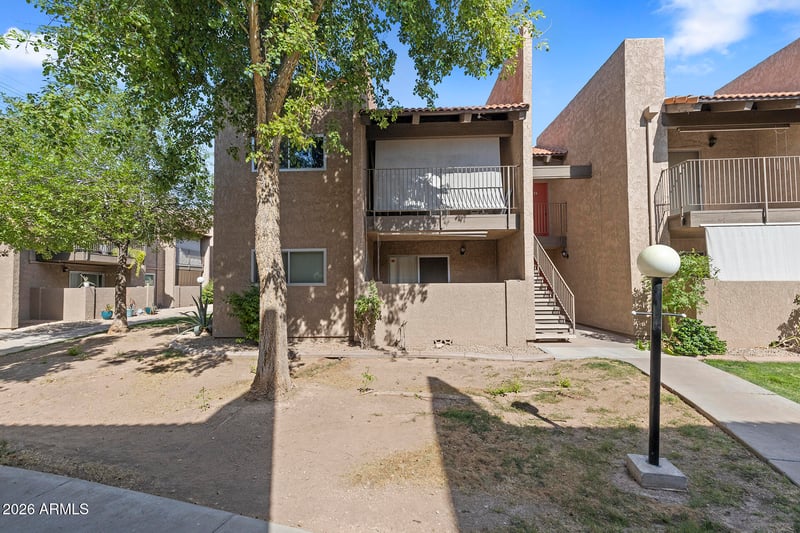 5525 E Thomas Rd #R9, Phoenix, AZ 85018