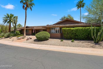 5525 Lincoln Dr #105, Paradise Valley, AZ 85253