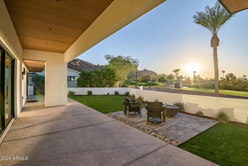 5525 Lincoln Dr #124, Paradise Valley, AZ 85253