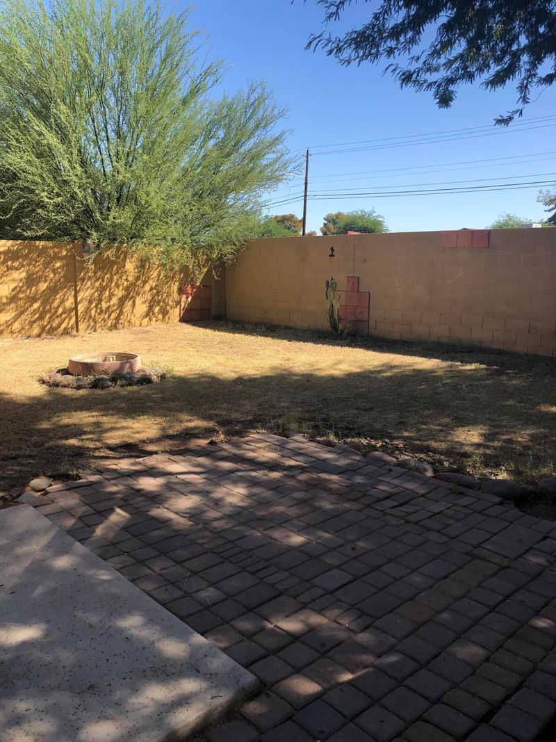 5525 S 7th Dr, Phoenix, AZ 85041