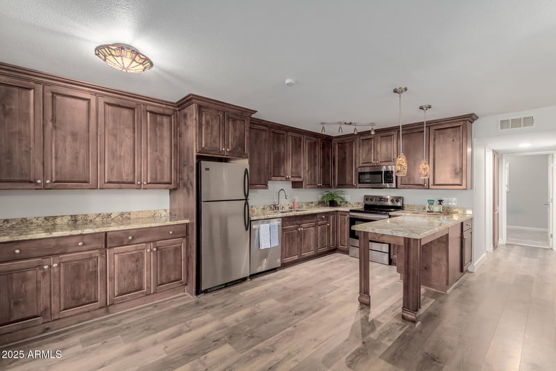 5525 Thomas Rd #H1, Phoenix, AZ 85018
