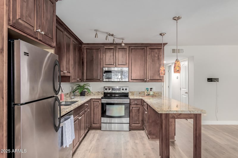 5525 Thomas Rd #H1, Phoenix, AZ 85018
